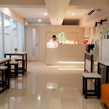 Titanium Express Homtel Hotel Jakarta Luaran gambar