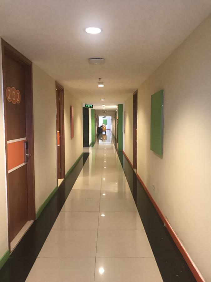 Titanium Express Homtel Hotel Jakarta Luaran gambar