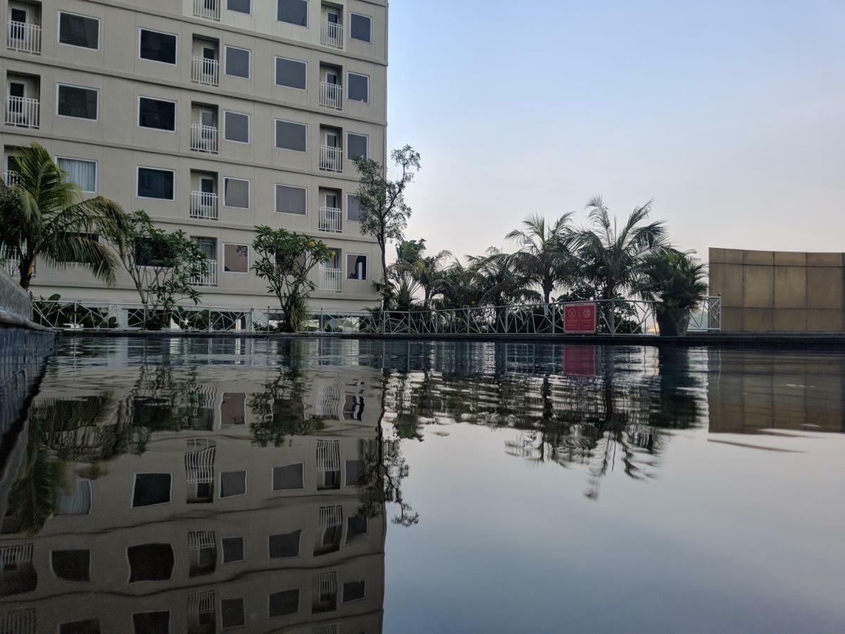 Titanium Express Homtel Hotel Jakarta Luaran gambar